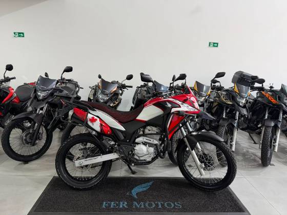 HONDA XRE 300 ABS HONDA XRE 300 ABS